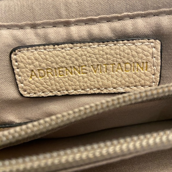 Adrienne Vittadini Black and Tan Pebble Tote Bag - Picture 3 of 5